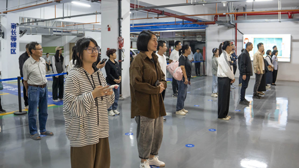 粒子互联校园地下接送系统：全程守护孩子的放学安全